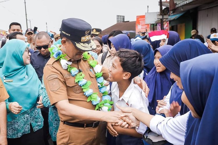 Gubernur Sulteng Anwar Hafid Masuk 5 Besar dengan Penilaian Positif dari Generasi Muda