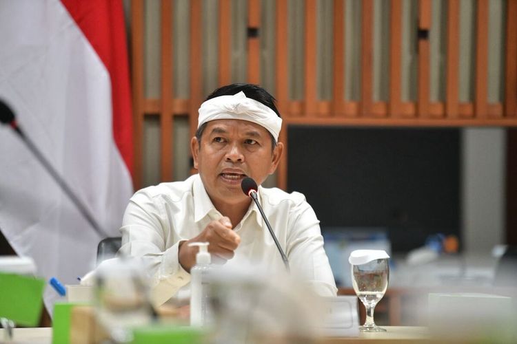 Dedi Mulyadi Minta Sekolah Swasta Tampung Siswa Miskin di Jabar