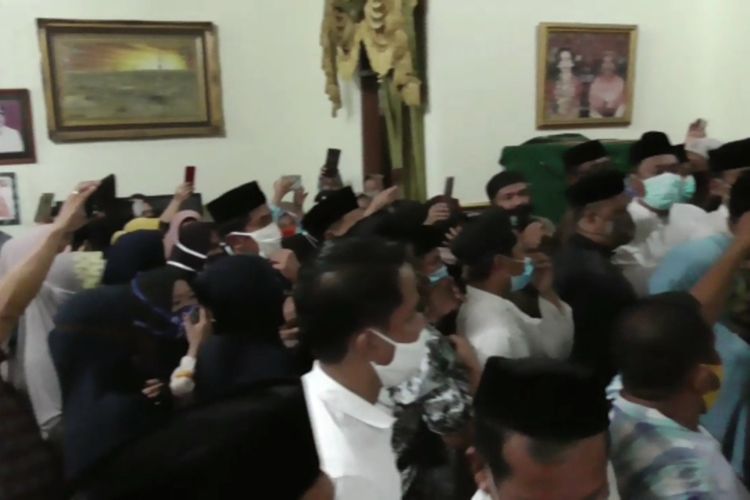 Bupati Majene Meninggal Dunia, Jenazahnya Disambut Histeris