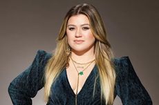 Kelly Clarkson Sering Kencing di "Shower" karena Dirasa Lebih Produktif