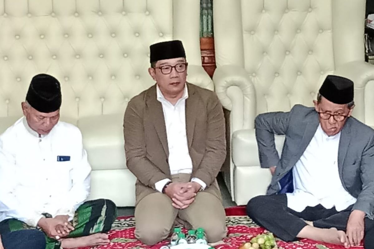Ridwan Kamil Janji Perjuangkan Kuota Umrah dan Haji untuk Marbut Masjid