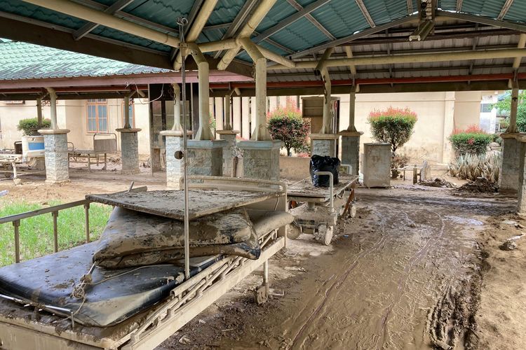 Kondisi terkini RSUD Aceh Tamiang di Kecamatan Karang Baru, Kabupaten Aceh Tamiang, Provinsi Aceh, Minggu (28/12/2025).