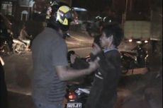 Tabrak Trotoar, Pria Ini Ancam Tikam Polisi saat Hendak Dibawa ke RS