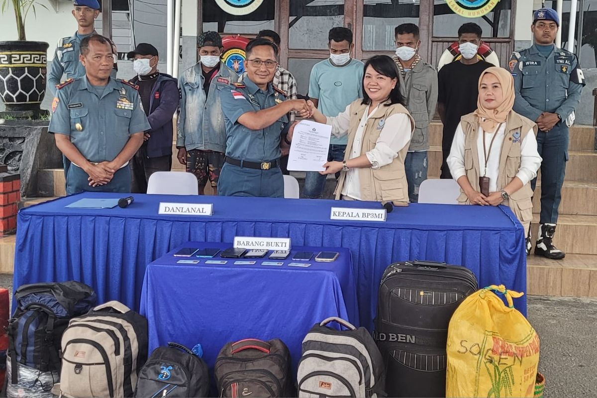 Tancap Gas Saat Dipanggil Patroli TNI AL, Speed Boat Memuat 6 CTKI Ilegal Diamankan 