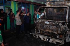 Truk Pengangkut Minyak Ilegal di Muba Meledak, Satu Rumah Warga Ikut Terbakar