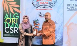 Nicke Widyawati Raih Penghargaan Best Social Responsibility Awards 2023