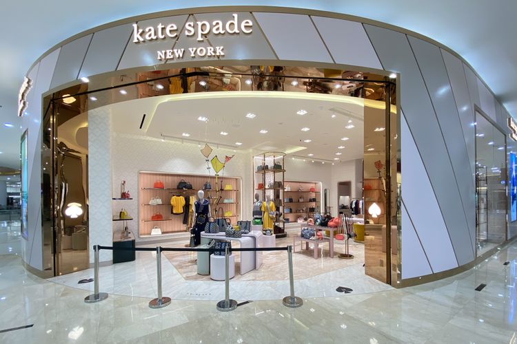 Butik Kate Spade di mal Senayan City Jakarta.