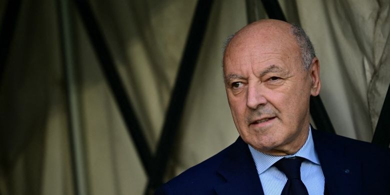 CEO Inter Milan, Beppe Marotta, kala menghadiri laga Liga Italia Torino vs Inter Milan pada 21 Oktober 2023. (Photo by Marco BERTORELLO / AFP)