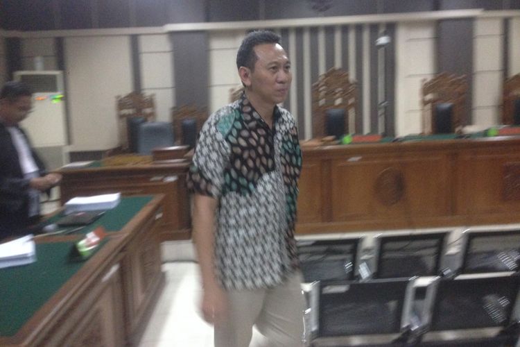 Bupati Kebumen non aktif M Yahya Fuad diadili di Pengadilan Tindak Pidana Korupsi Semarang, Jawa Tengah, Rabu (3/10/2018). 