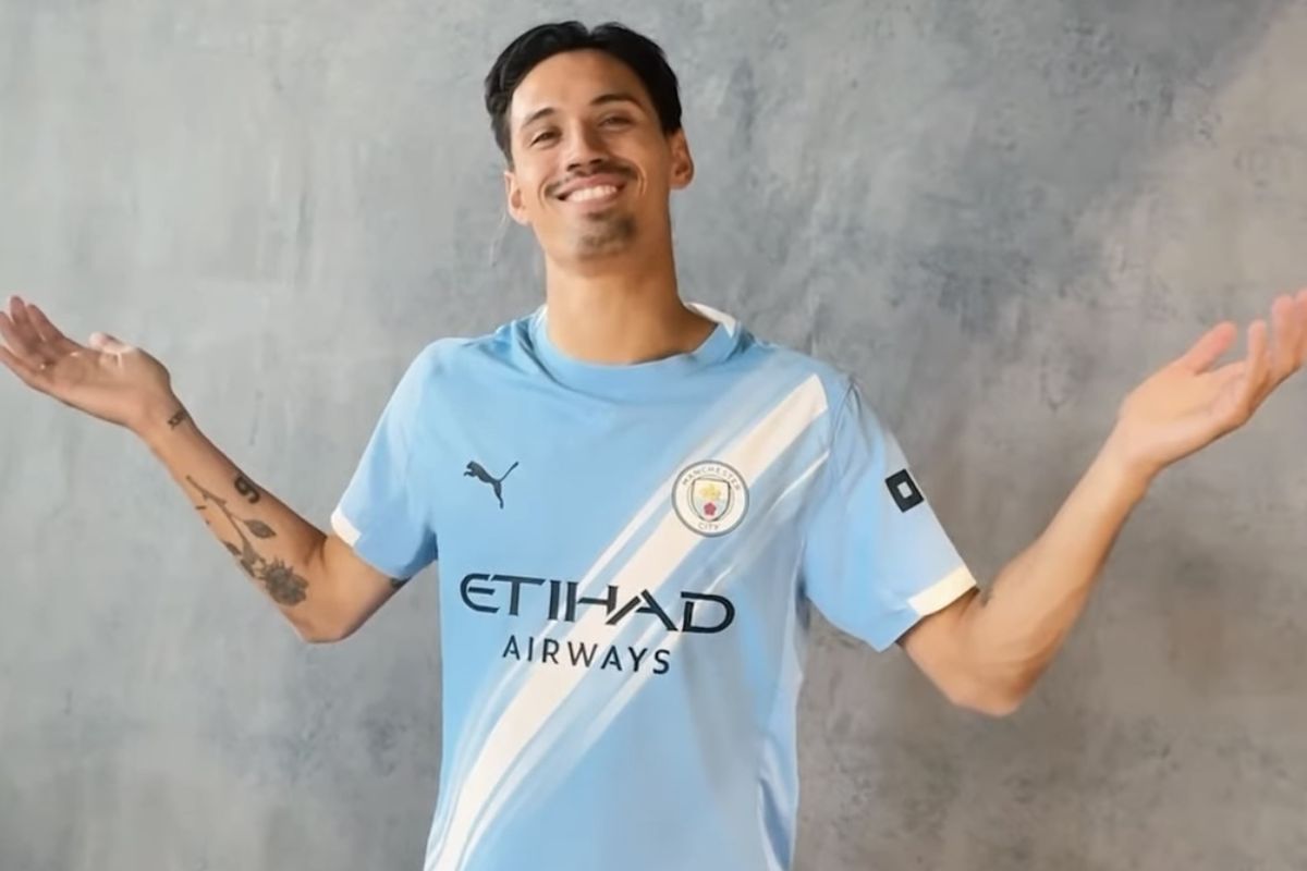 Tijjani Reijnders resmi diperkenalkan sebagai pemain Manchester City pada Rabu, 11 Juni 2025.