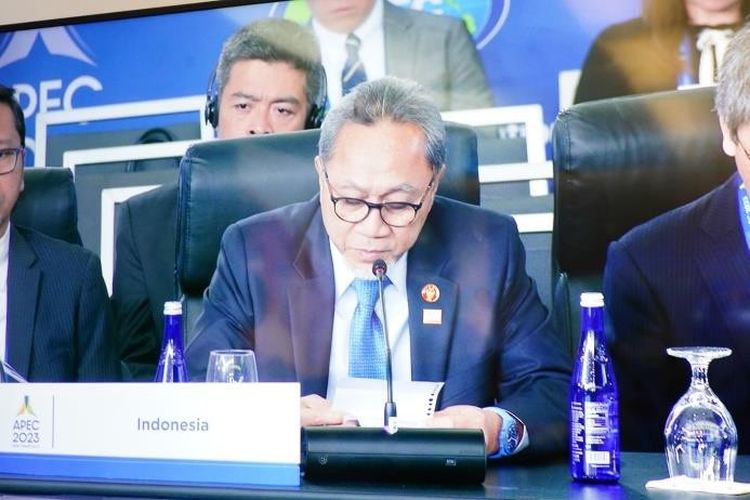 Mendag RI Zulkifli Hasan menghadiri Pertemuan Tingkat Menteri APEC 2023 di San Fransisco, Amerika Serikat, Rabu (15/11/2023).