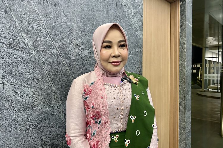 Anggota DPR RI Rahmawati Zainal, S.H. saat ditemui Kompas.com, di Menara Kompas, Jakarta Pusat, Senin (15/12/2025).