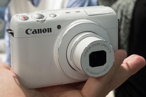 Canon PowerShot N100, Kamera Berlensa Dua