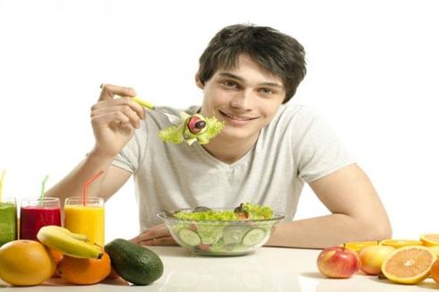Pria yang Senang Makan Sayur dan Buah Punya Aroma Tubuh Menenangkan