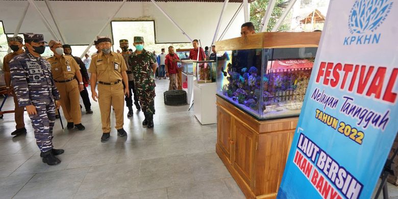 Pemkab Banyuwanvi menggelar Festival Nelayan Tangguh di Pantai Grand Watu Dodol (GWD), Banyuwangi, Selasa (22/11/2022).