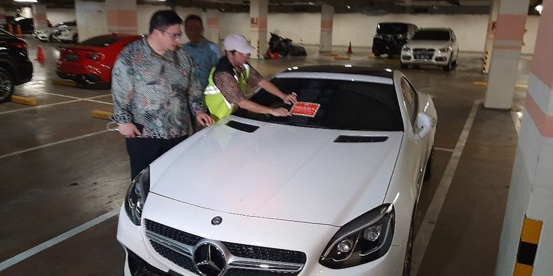 342 Mobil Mewah Di Jakarta Yang Identitasnya Diblokir Wajib Balik Nama 342 Mobil Mewah Di Jakarta Yang Identitasnya Diblokir Wajib Balik Nama
