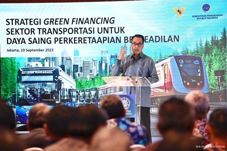 Menteri Perhubungan (Menhub) Budi Karya Sumadi pada Seminar Nasional: Strategi Green Financing Sektor Transportasi Untuk Daya Saing Perkeretaapian Berkeadilan yang diselenggarakan Pusat Studi Transportasi dan Logistik (Pustral) UGM di Jakarta, Rabu (20/9/2023).