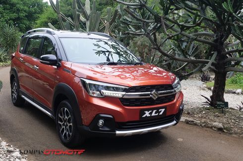 Komparasi SUV Murah XL7 dan Xpander Cross, Siapa Unggul?