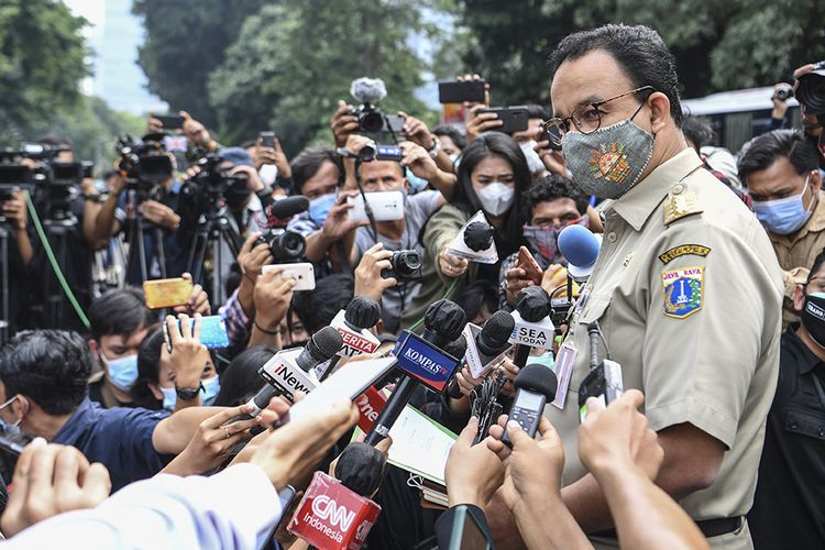 The latest developments surrounding Covid-19 cases in Indonesia involve Jakarta Governor, Anies Baswedan who tested positive for the virus today.