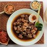 Resep Rawon Lengkap, Sajikan Bersama Telur Asin dan Sambal Terasi