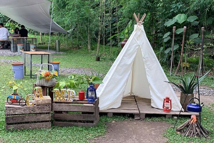 Tempat makan bernama Camp Coffee & Nature di Kota Yogyakarta (dok. Camp Coffee & Nature).