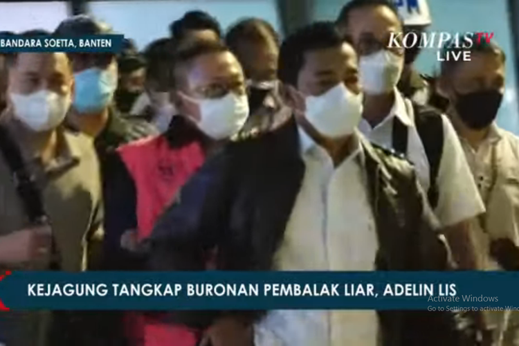 Buronan Kejagung Adelin Lis, tiba di Bandara Soekarno Hatta, Tangerang Banten, Sabtu (19/6/2021) malam.