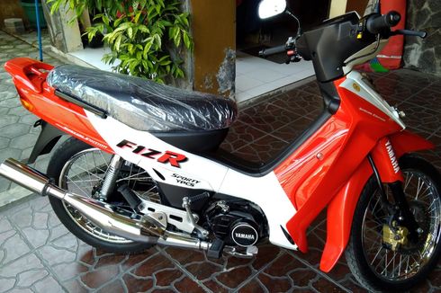 Langka, Yamaha F1ZR Marlboro Edition Laku Rp 55 Juta