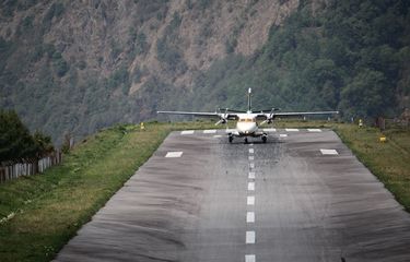 Bandara Lukla di Nepal.