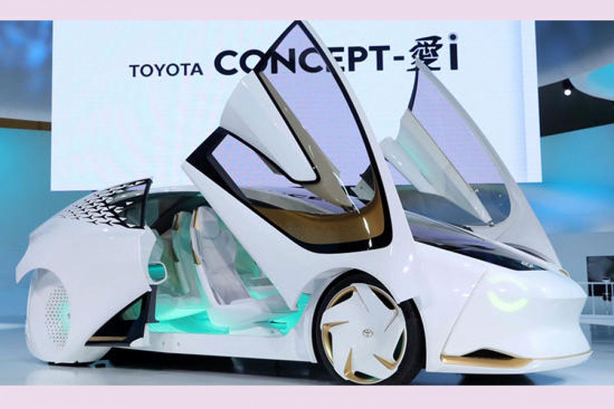 Toyota Concept-i, kendaraan listrik yang menggabungkan teknologi kecerdasan buatan (AI/artificial intelligence) yang dipajang di Tokyo Motor Show 2017.