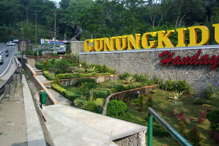 Lokasi ikon Gunungkidul Handayani yang berada di jalur Yogyakarta -Wonosari
