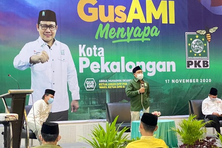 Ketua Umum DPP PKB Muhaimin Iskandar saat berada di Kota Pekalongan Jawa Tengah.