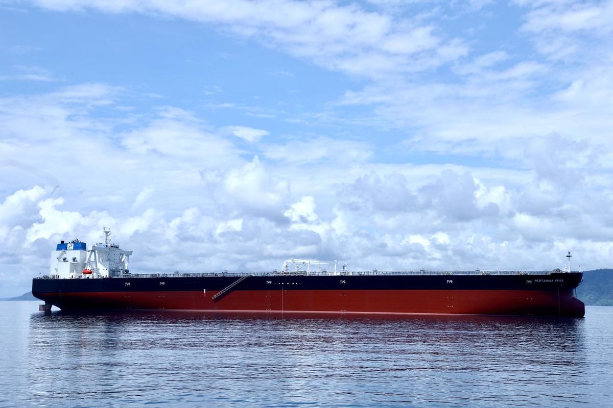 Kapal VLCC Pertamina Pride, di Teluk Semangka, Lampung.