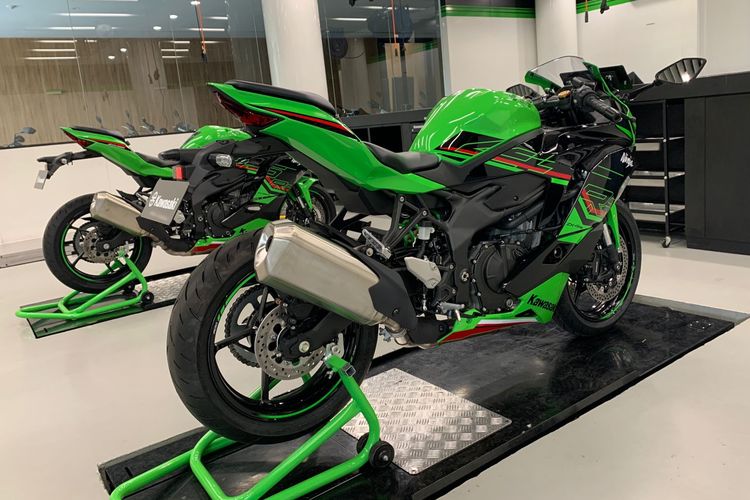 Kawasaki Ninja ZX-4RR