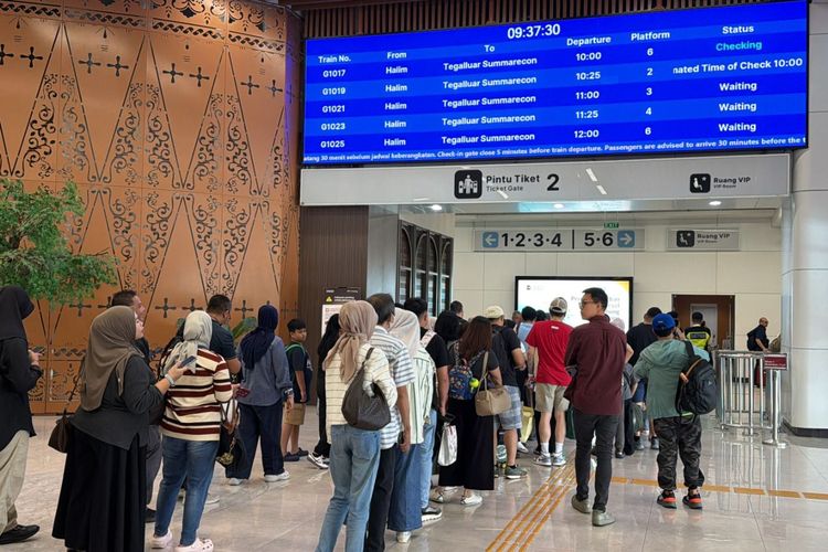 Diskon Whoosh hingga Rp 200.000 Selama Libur Sekolah, Cek Syaratnya
