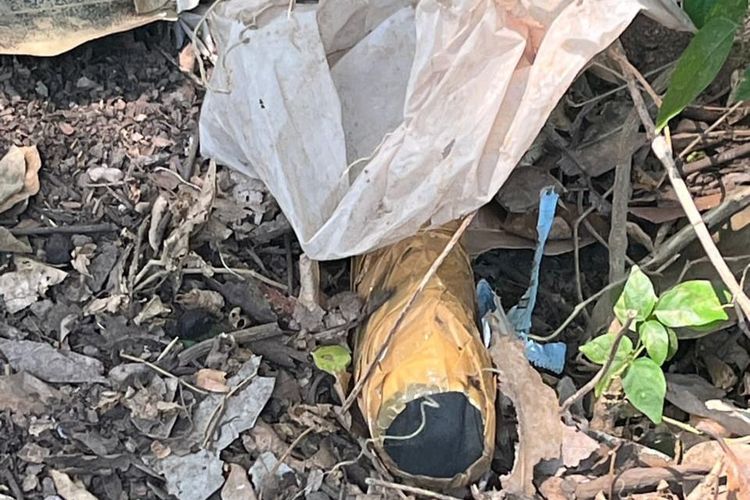 Sedang Cari Asam, Seorang Anak di Adonara Temukan Bom Rakitan Aktif