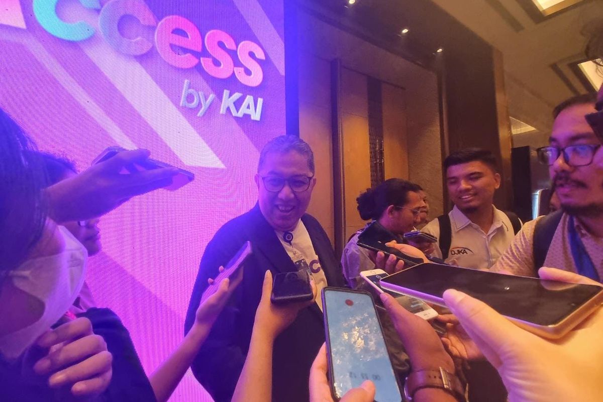 Direktur Jenderal Perkeretaapian Kementerian Perhubungan (Kemenhub) Risal Wasal setelah acara peluncuran aplikasi Access by KAI di Hotel Westin, Jakarta, Kamis (11/8/2023).