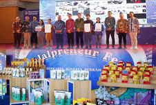 PNM dan MES Dorong Pelaku Usaha Naik Kelas lewat Pendampingan dan Sertifikasi Halal