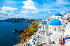 Santorini, Pulau Instagrammable yang Terancam oleh Overtourism