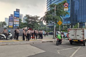 Polisi Larang Demo di Bundaran HI, Akan Kembali Blokade Massa Depan Thamrin Nine