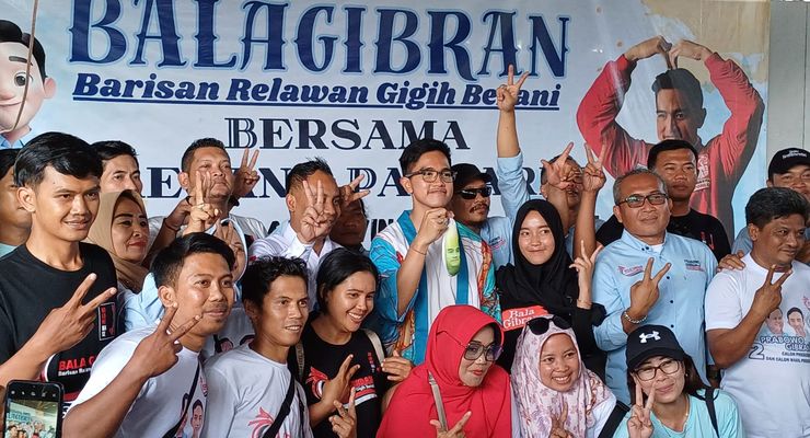 Temui Relawan Bala Gibran di Salatiga, Kaesang Ajak Menangkan Prabowo-Gibran Satu Putaran