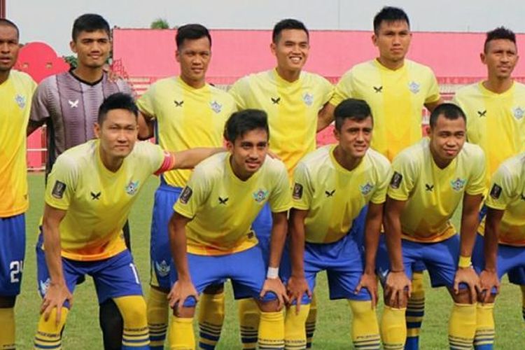Skuad Persegres Gresik United yang diturunkan dalam Bung Karno Cup di Blitar.