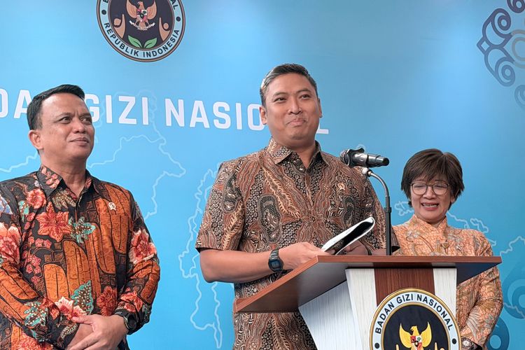Kepala SPPG di Semarang yang Dapurnya Sebabkan Keracunan Dicopot dari Jabatan