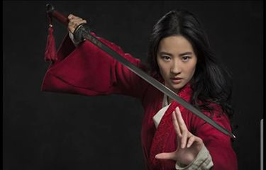 Aktris Liu Yifei dalam Live Action Mulan (2020)