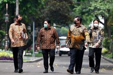 President Jokowi Forms New Committee to Curb Covid-19, Revive Economy