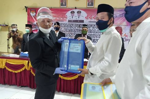 Calon Bupati Petahana di Pilkada Bangka Tengah Dilarikan ke RS