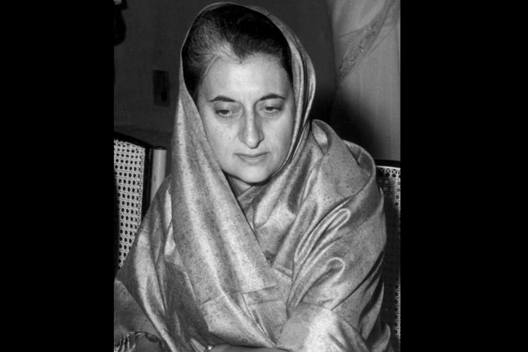 Indira Gandhi, perdana menteri perempuan India pertama.