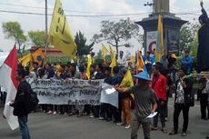 Wali Kota Dikepung Demo dan Dipaksa Tanda Tangan