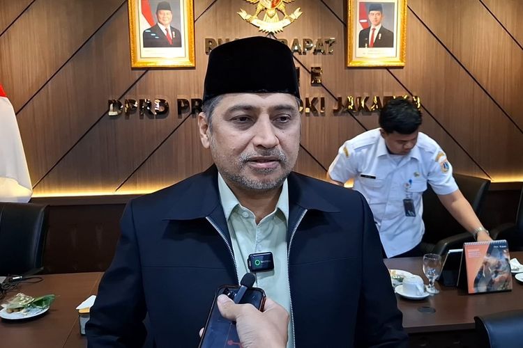 DPRD DKI Kaji Aturan Pendatang Baru di Jakarta, Harus Tinggal 5 Tahun untuk Dapat Bansos