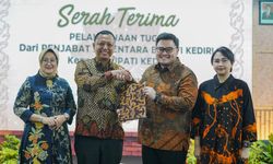 Kembali Menjabat sebagai Bupati, Mas Dhito Siap Mitigasi Berbagai Persoalan di Kediri