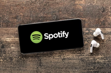 Cara Menghapus Unduhan Lagu di Daftar Putar Spotify